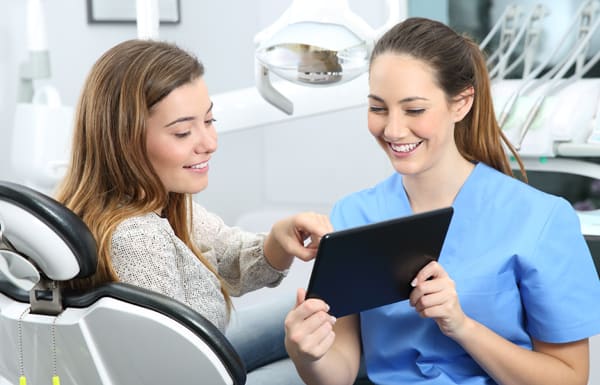 Types Of Cosmetic Treatments For Different Teeth Problems